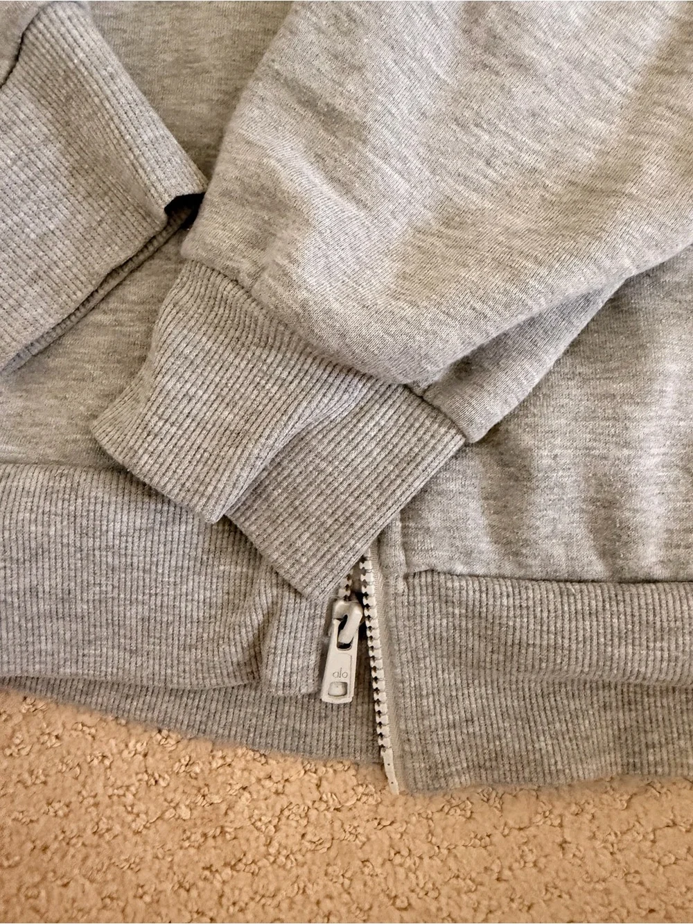 ALO Yoga Light Gray Zip-Up Hooded Sweatshirt